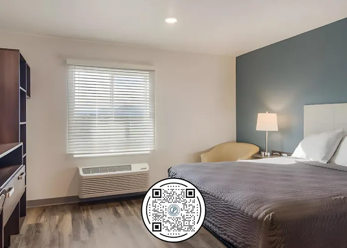 Woodspring - Chicago * Libertyville